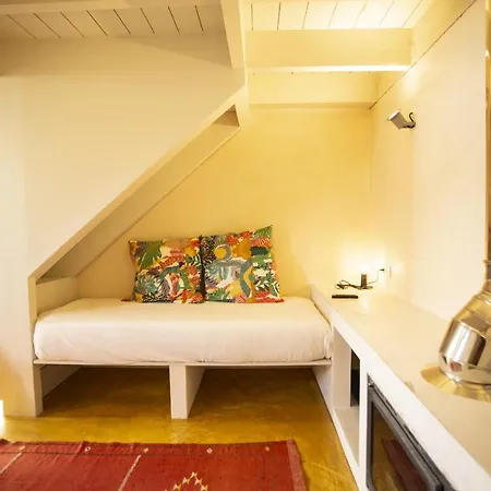Lovely Studio Apartment